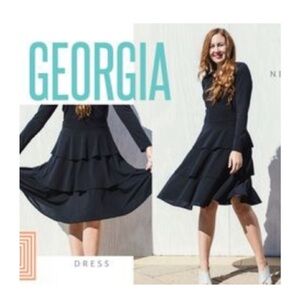 LuLaRoe Georgia Solid Black Black Tiered Long Sleeve Dress size Large new!